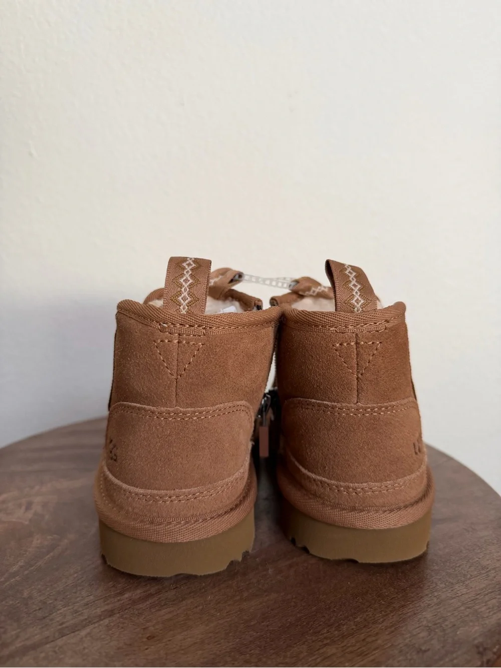 UGG Kids Neumel Chelsea Boots